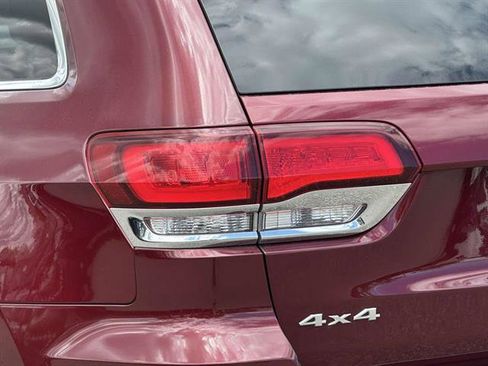 Used 2021 Jeep Grand Cherokee Limited AWD/4WD image 9