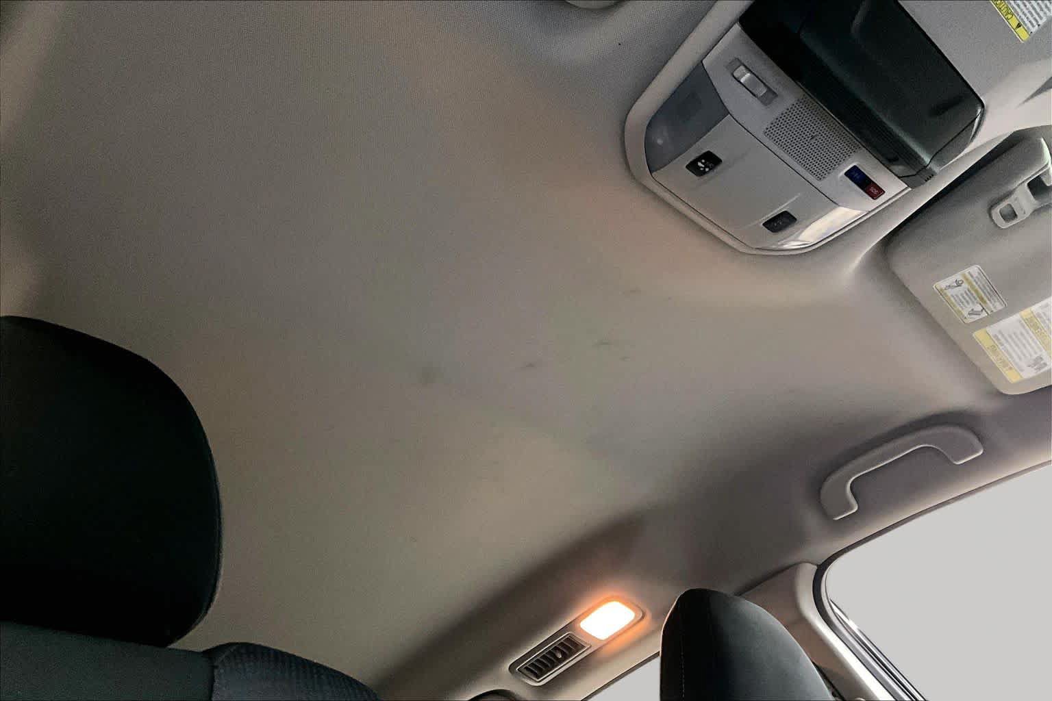 Used 2019 Subaru Ascent Premium AWD/4WD image 13