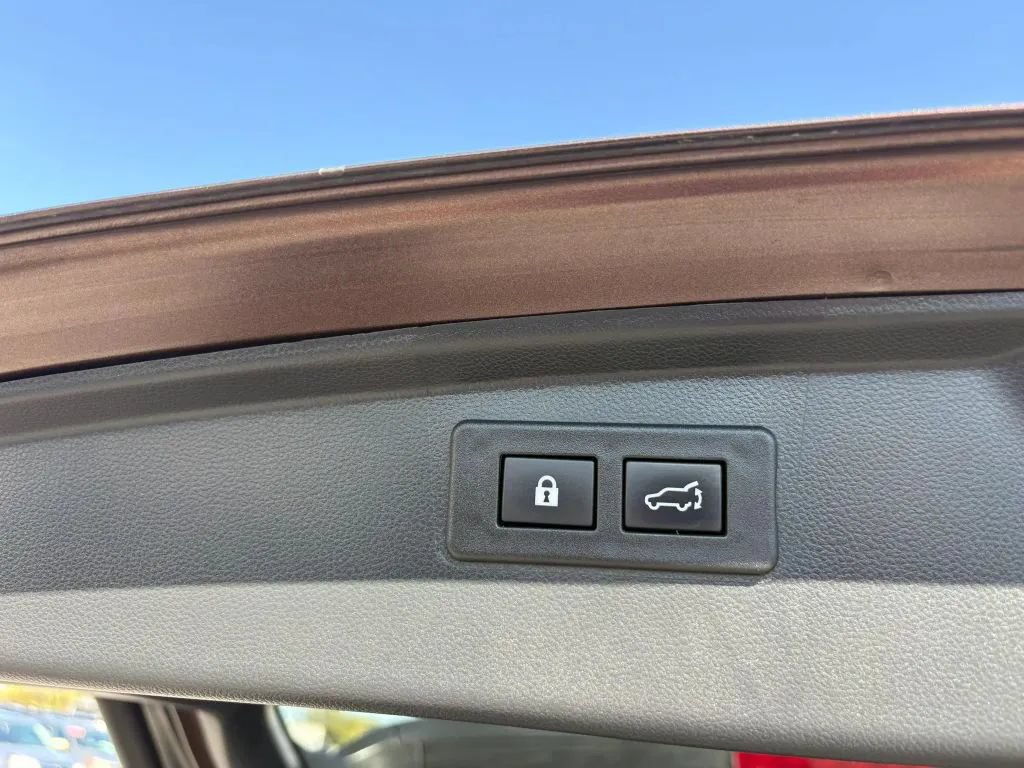 Used 2021 Subaru Outback Limited w/ Popular Package #2 AWD/4WD image 9