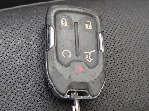 Certified 2022 GMC Acadia Denali w/ Denali Technology Package image 36