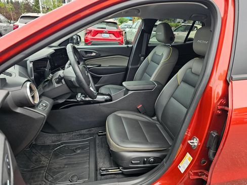 Used 2024 Chevrolet Trax ACTIV w/ Driver Confidence Package FWD image 20