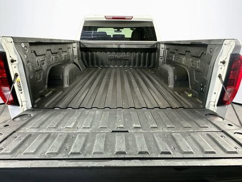 Used 2022 GMC Sierra 1500 Elevation image 30