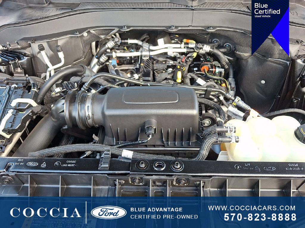 Used 2022 Ford Explorer XLT AWD/4WD image 28
