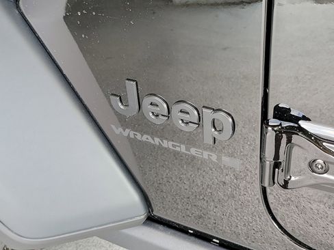 New 2026 Jeep Wrangler Willys AWD/4WD image 5