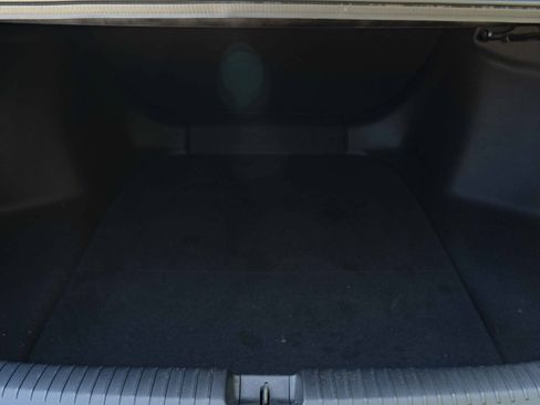 Used 2025 Honda Accord LX image 40