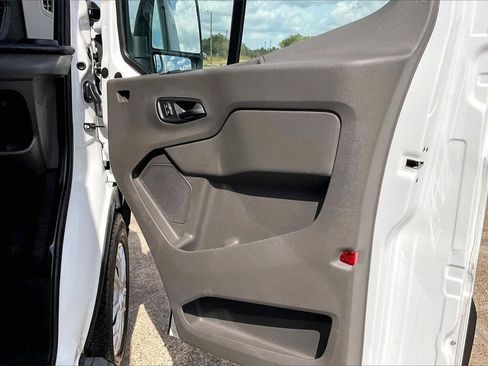Used 2023 Ford Transit 250 Low Roof w/ Exterior Upgrade Package image 25