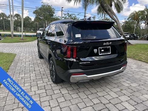 Used 2026 Kia Sorento S w/ S Panoramic Sunroof Package FWD image 33