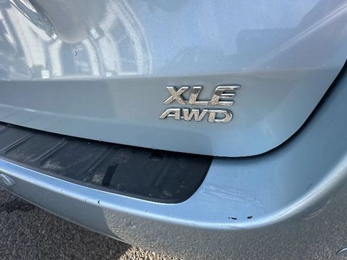 Used 2017 Toyota Sienna XLE Premium AWD/4WD image 15