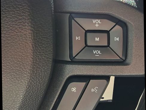 Used 2022 Ford F250 XLT w/ XLT Value Package image 23