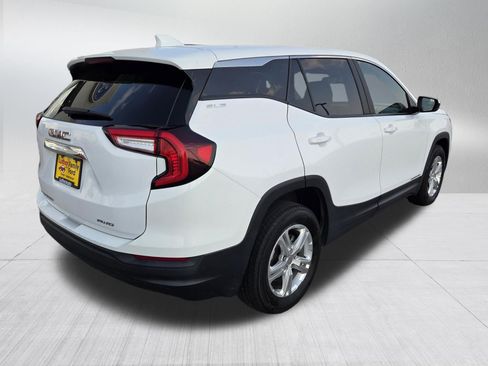 Used 2024 GMC Terrain SLE AWD/4WD image 7