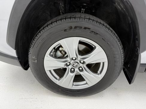 Used 2024 Toyota RAV4 XLE image 7