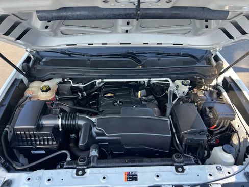 Used 2016 Chevrolet Colorado W/T w/ WT Convenience Package image 12