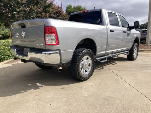 Used 2024 RAM 2500 Tradesman w/ Chrome Appearance Group AWD/4WD image 2