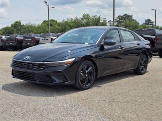Used 2026 Hyundai Elantra Sport FWD video 2