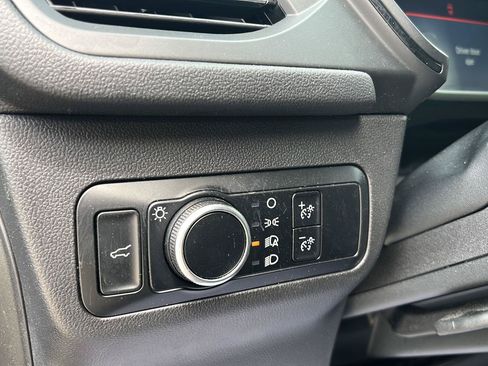Used 2024 Ford Escape ST-Line w/ Tech Pack #1 AWD/4WD image 12