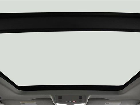 Used 2022 Volkswagen Tiguan SE image 18