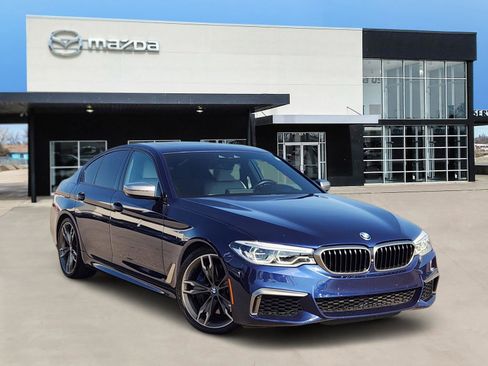 Used 2019 BMW M550i xDrive w/ Dynamic Handling Package AWD/4WD image 1