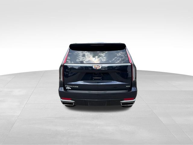 Used 2021 Cadillac Escalade Premium Luxury AWD/4WD image 4