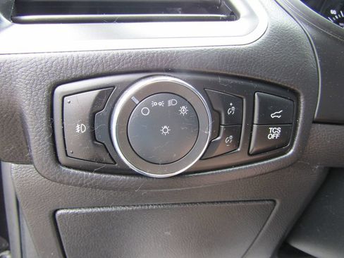 Used 2024 Ford Edge SEL w/ Convenience Package AWD/4WD image 30