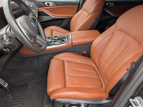 Used 2025 BMW X5 xDrive40i image 5