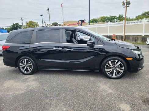 Used 2023 Honda Odyssey Touring image 5