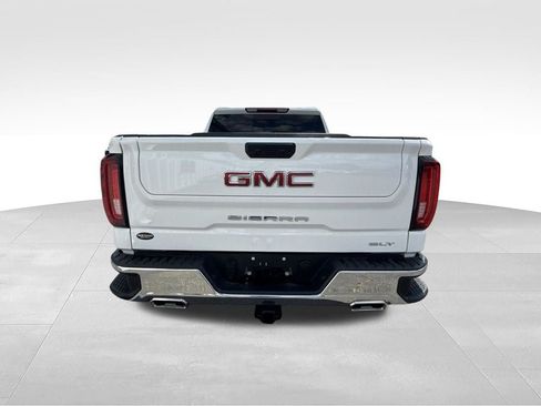 Used 2026 GMC Sierra 1500 SLT AWD/4WD image 7