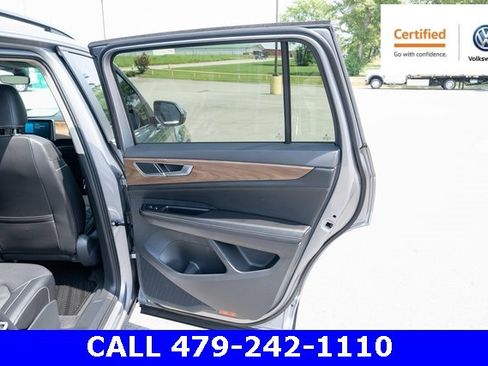 Certified 2024 Volkswagen Atlas SE image 13