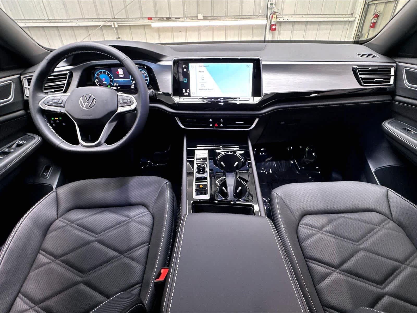 New 2026 Volkswagen Atlas Cross Sport SE AWD/4WD image 5