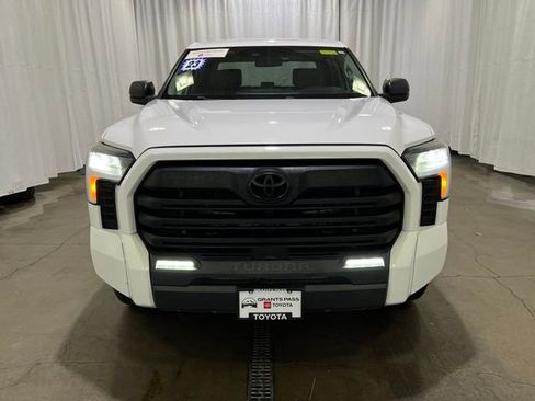 Certified 2023 Toyota Tundra SR5 AWD/4WD image 9