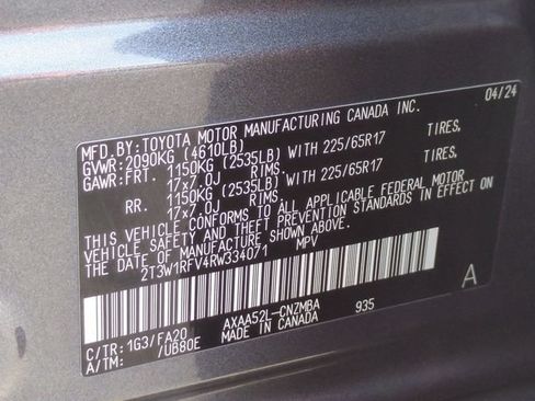 Used 2024 Toyota RAV4 XLE FWD image 31