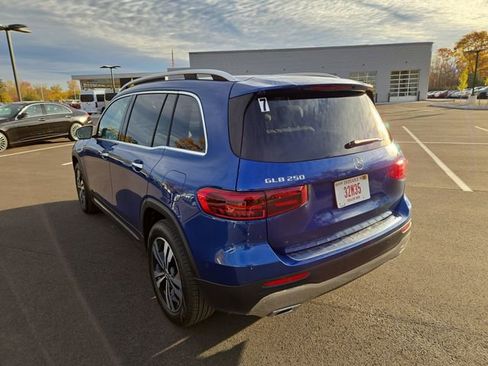 New 2026 Mercedes-Benz GLB 250 4MATIC image 5
