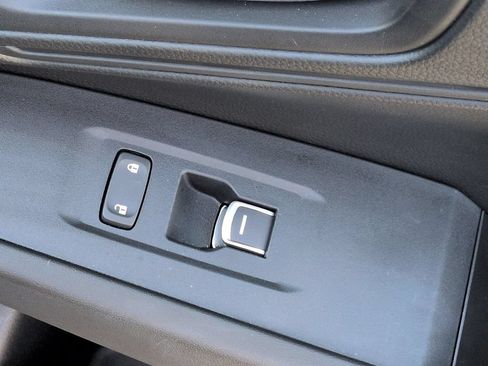 Used 2025 Honda Accord LX image 32