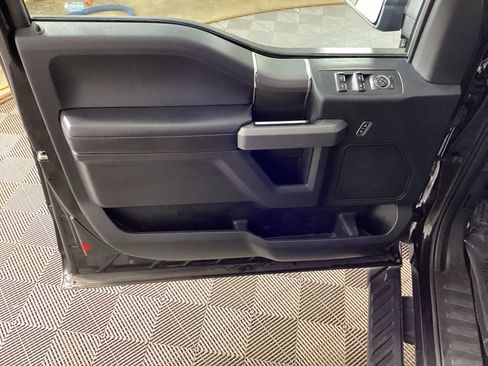 Used 2015 Ford F150 XLT w/ Equipment Group 302A Luxury AWD/4WD image 16