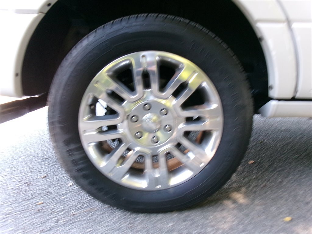 Used 2012 Ford Expedition Limited AWD/4WD image 44