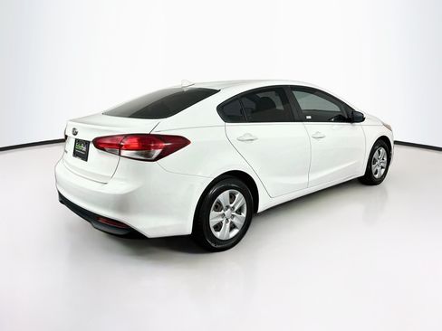 Used 2018 Kia Forte LX FWD image 9