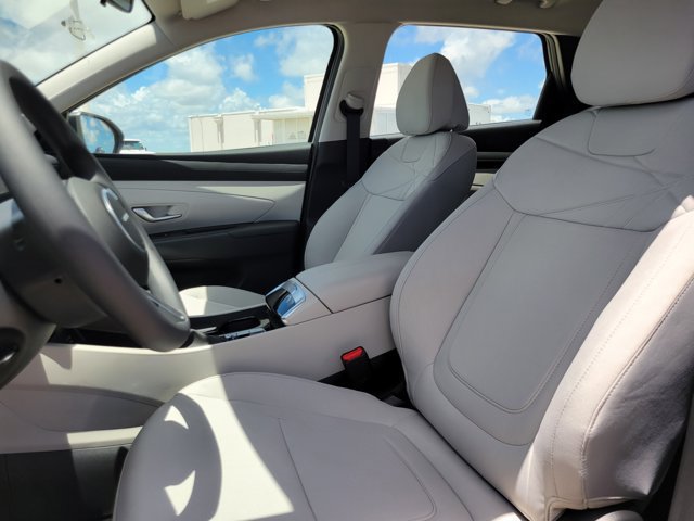 New 2026 Hyundai Tucson SE FWD image 11