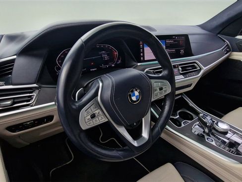 Used 2022 BMW X7 xDrive40i w/ Executive Package image 13
