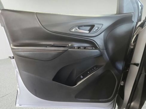 Used 2019 Chevrolet Equinox Premier w/ LPO, Cargo Package AWD/4WD image 19