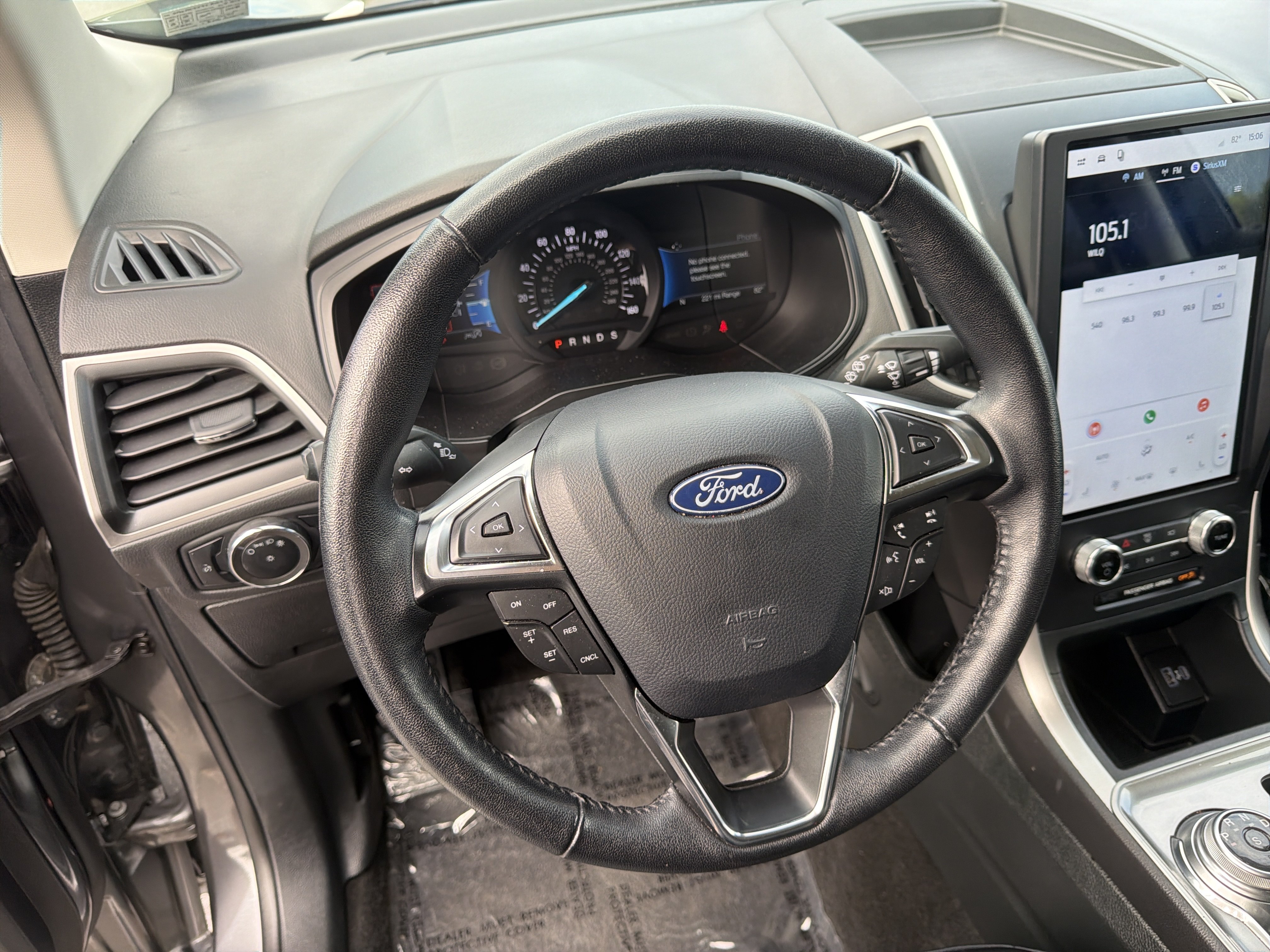 Used 2024 Ford Edge SEL AWD/4WD image 17