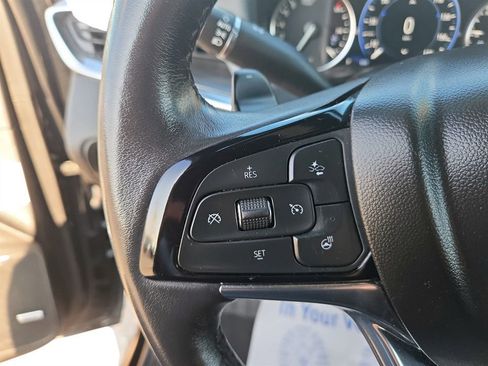 Used 2024 Buick Enclave Premium image 18