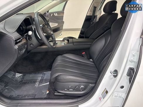 Used 2024 Genesis G80 image 11