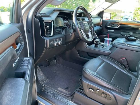 Used 2023 GMC Sierra 1500 Denali AWD/4WD image 5