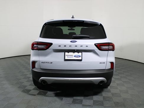 Certified 2025 Ford Escape Active image 6