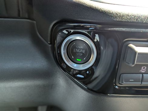 Used 2025 Chevrolet Silverado 1500 LTZ w/ LTZ Premium Package image 26