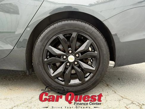 Used 2018 Chevrolet Impala LT FWD image 23