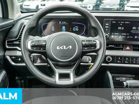 Used 2025 Kia Sportage LX FWD image 28