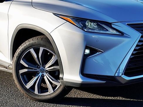 Used 2017 Lexus RX 350 FWD image 4