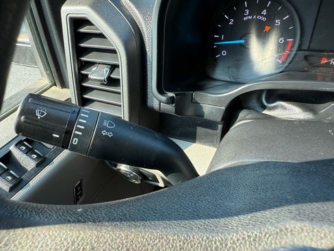 Used 2018 Ford F350 XL w/ Power Equipment Group image 21