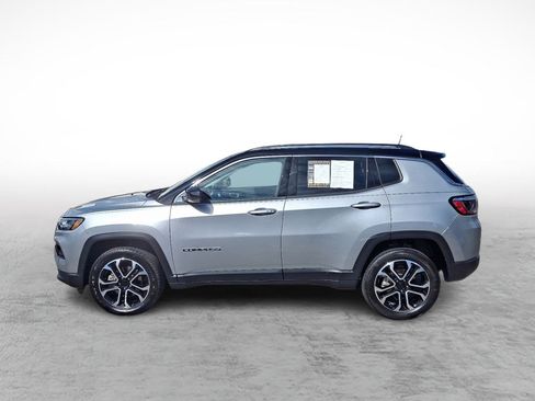 Certified 2022 Jeep Compass Limited image 2