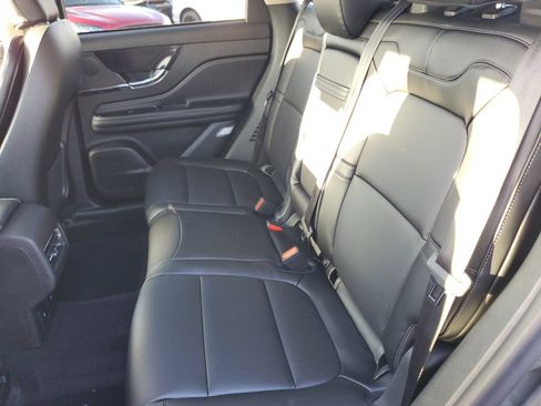 New 2026 Lincoln Corsair Premiere image 28